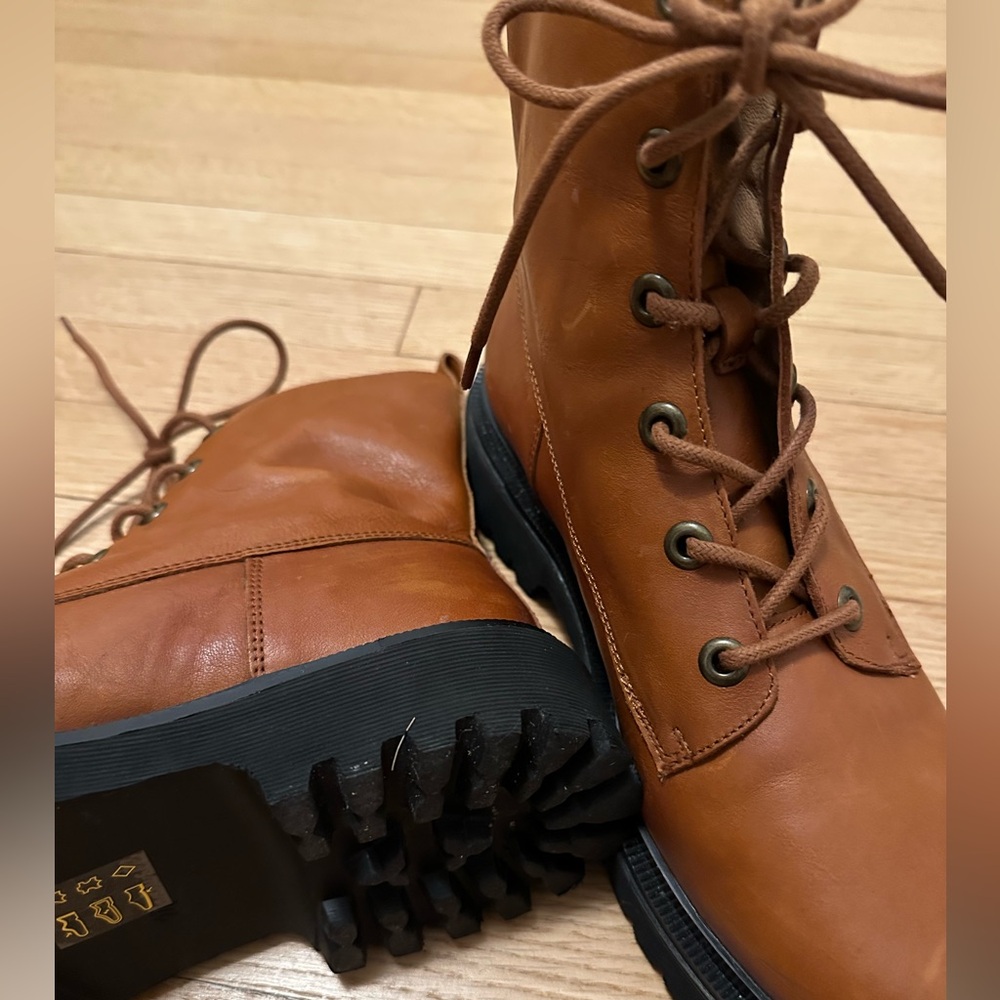 Madewell The Rayna Lace Up Boot Leather